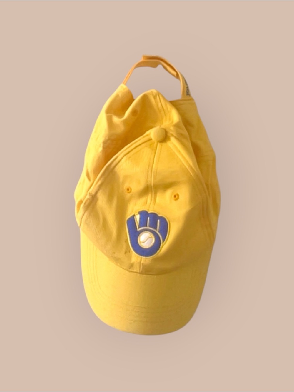Milwaukee Brewers Yellow Baseball Cap with Blue Logo